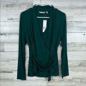 NWT Soft Surroundings Diana Top Jewel Green Women’s Size Medium Faux Wrap Career